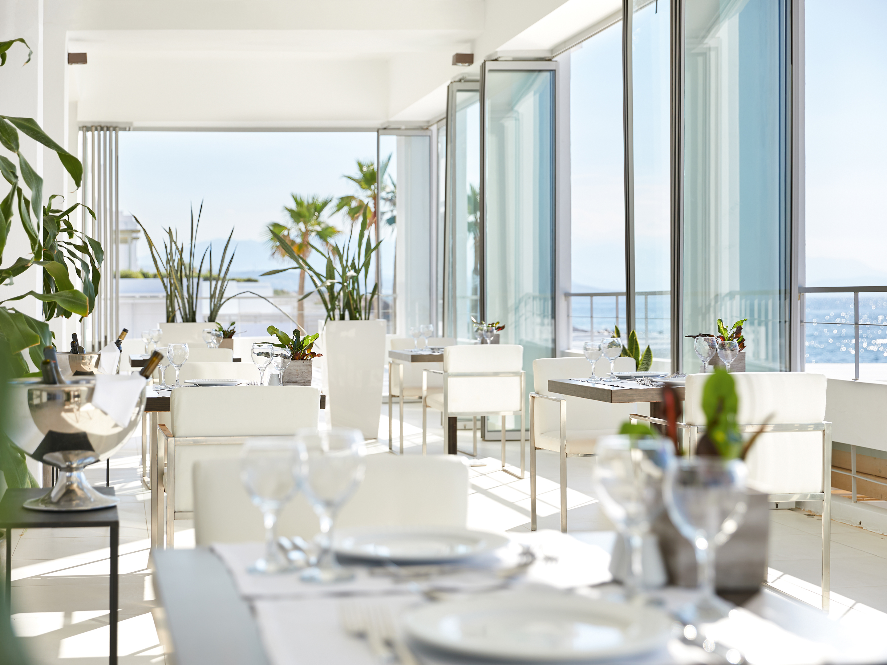 Book your wedding day in Grecotel Lux Me White Palace, Luxury Resort